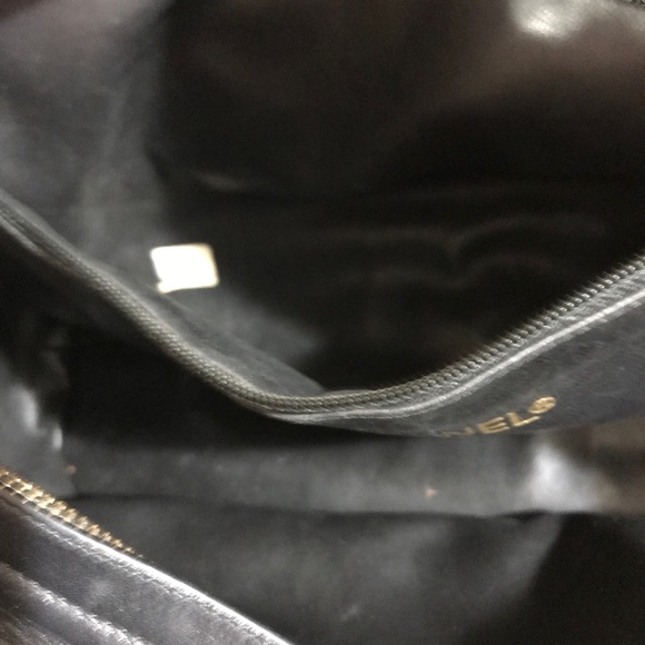 🌷 🌷Chanel authentic handbag - Picture 8 of 8